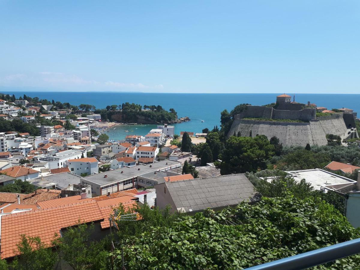 Tahiri Bellevue Apartments Ulcinj Bagian luar foto